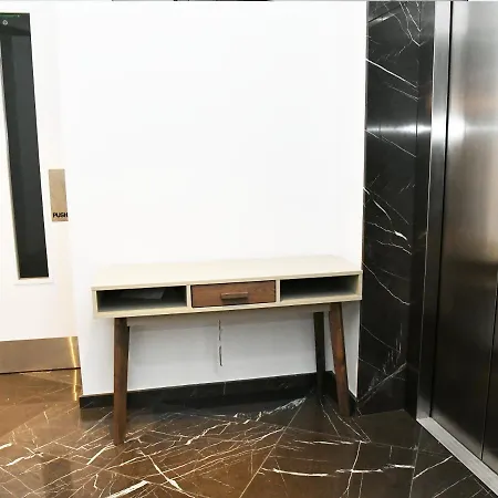 Baz Tower Ξενοδοχείο με διαμερίσματα