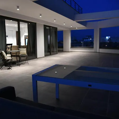 Baz Tower Lefkoşa