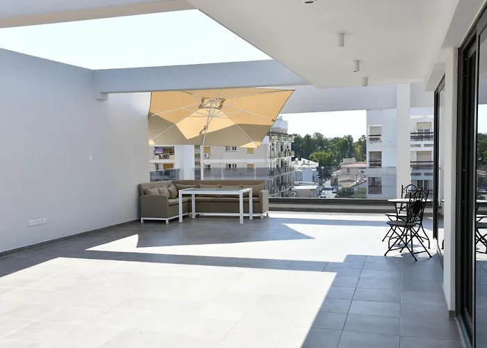 Baz Tower 公寓式酒店 尼科西亚