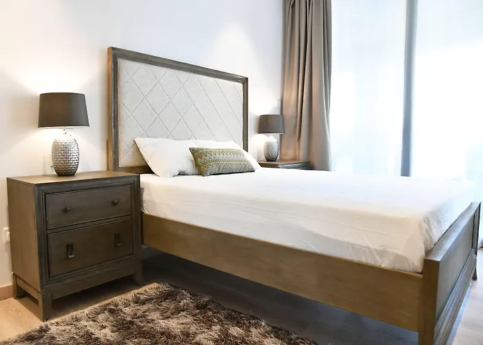 Baz Tower 公寓式酒店