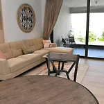 Baz Tower Aparthotel Nikosia