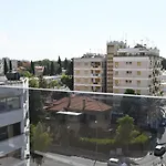 Aparthotel Baz Tower 4*
