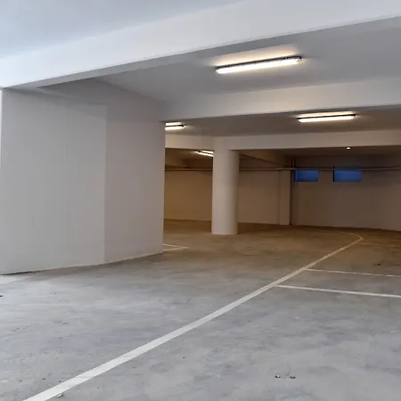 Baz Tower 4* نيقوسيا